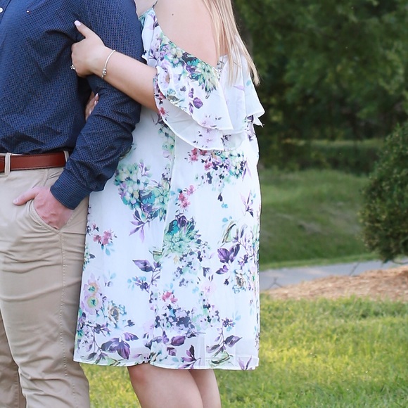 Cold Shoulder Floral Dress 2X - Picture 2 of 6